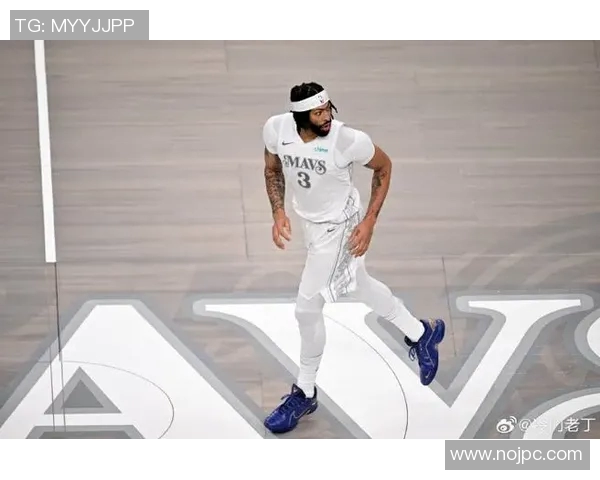 浓眉今日状态爆棚全场最佳毫无争议成为比赛胜负关键人物